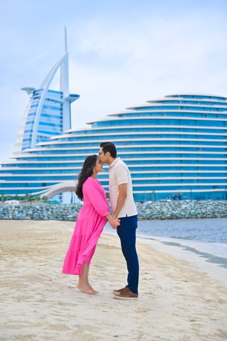 With Dubai’s Wonderful Backdrops Maternity Photoshoot